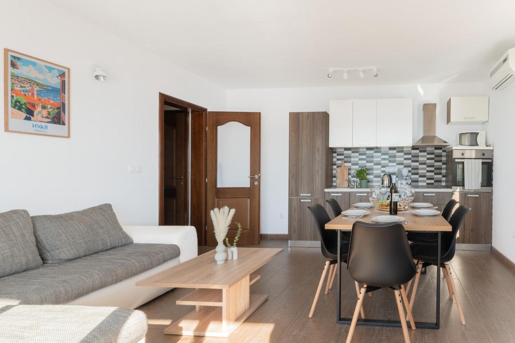Sunny Hill Apartments With Rooftop Pool Celina Εξωτερικό φωτογραφία