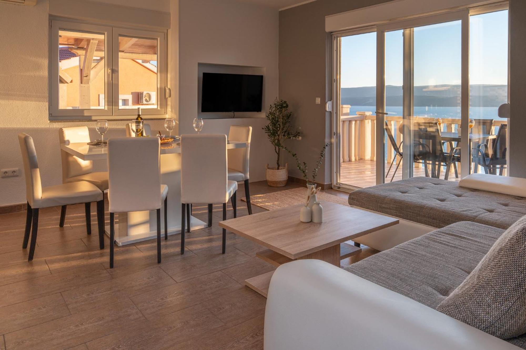 Sunny Hill Apartments With Rooftop Pool Celina Εξωτερικό φωτογραφία