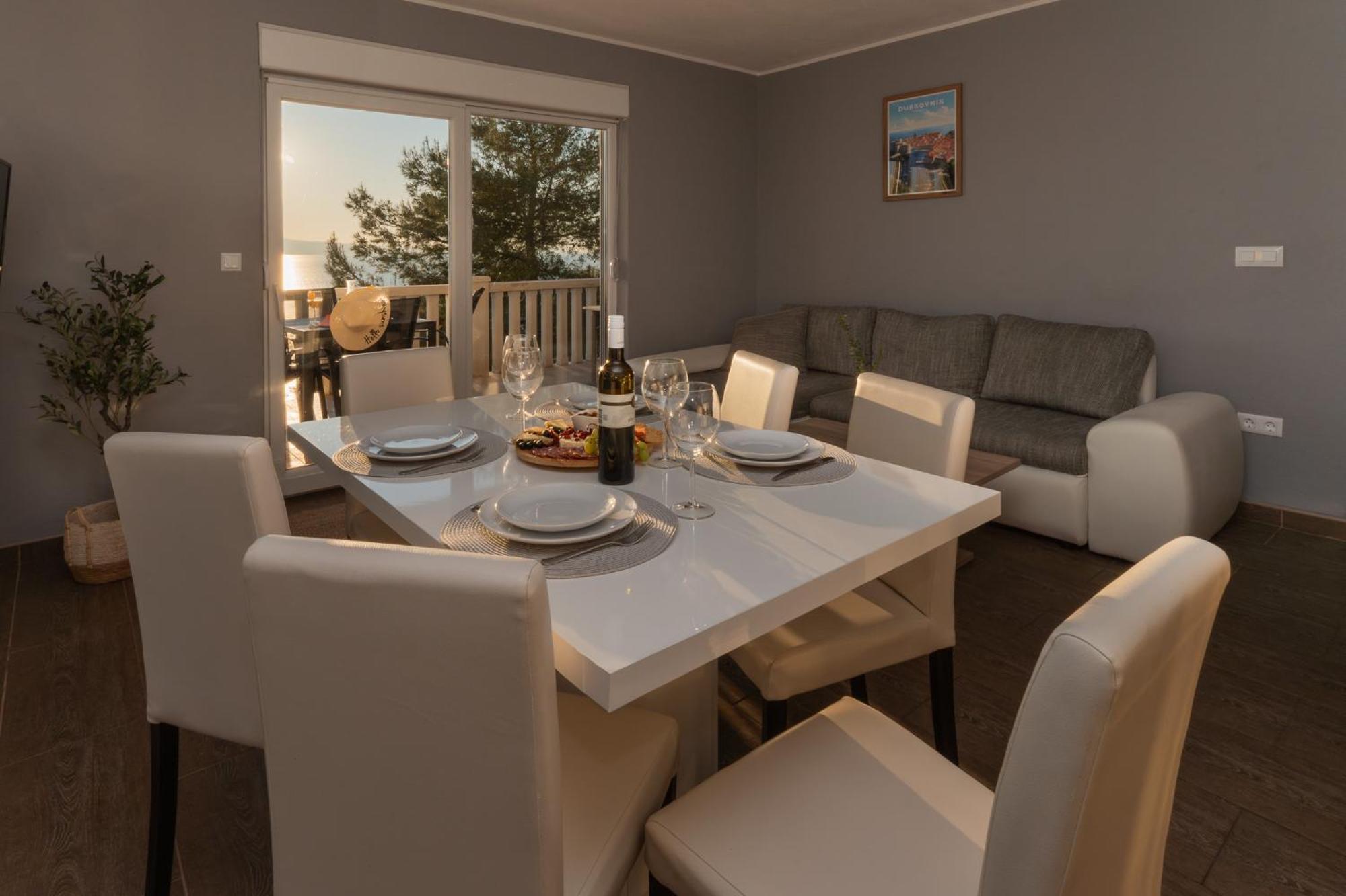 Sunny Hill Apartments With Rooftop Pool Celina Εξωτερικό φωτογραφία