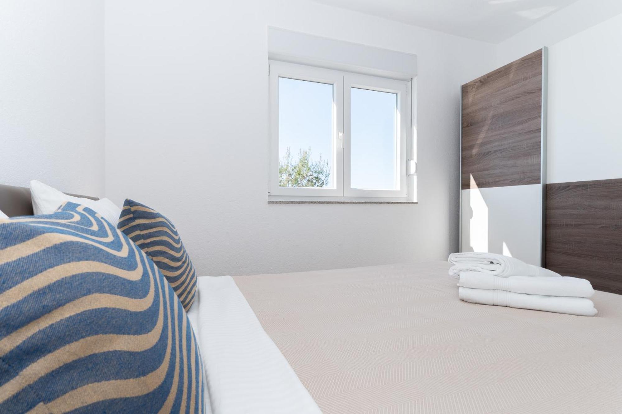 Sunny Hill Apartments With Rooftop Pool Celina Εξωτερικό φωτογραφία